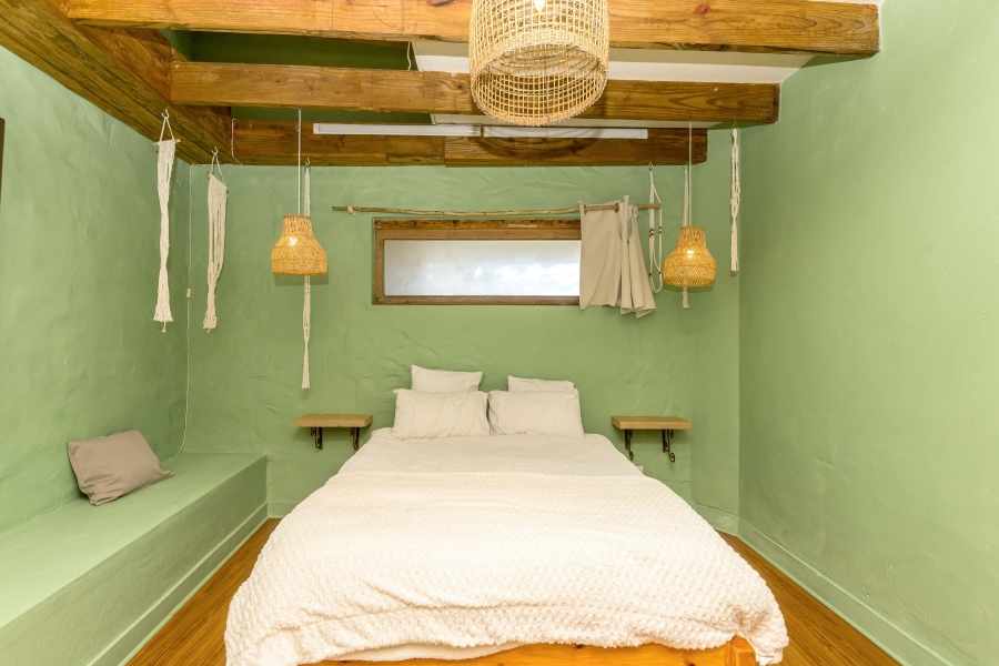 To Let 4 Bedroom Property for Rent in Overkloof Western Cape